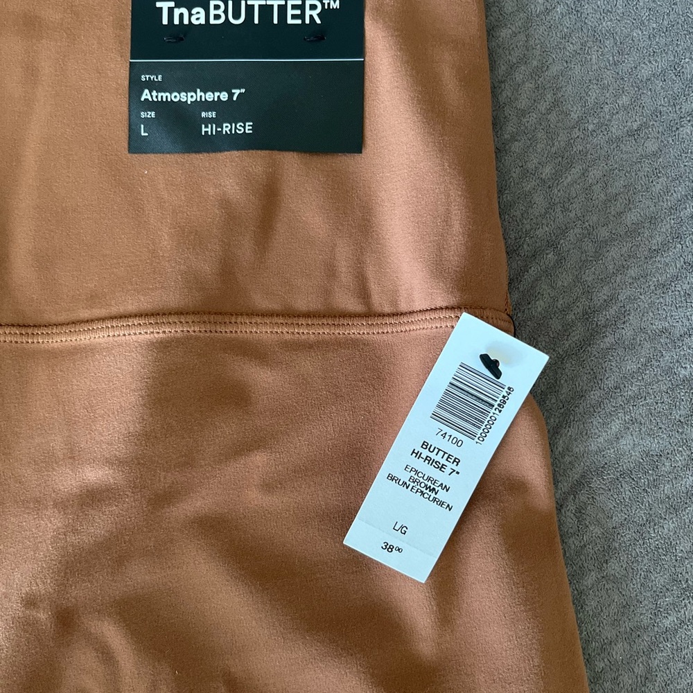 Aritzia Biker Shorts Bundle - Picture 4 of 5